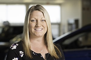Sara Carter : Body Shop Repair Advisor